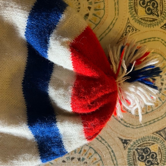 Orlon Acrylic-Vintage Snoopy beanie! - Picture 3 of 4